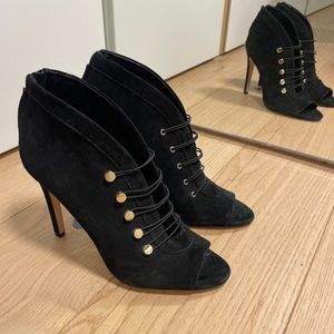 ❌❌ SOLD ❌❌ Karl Lagerfeld Black Suede Lori Bootie